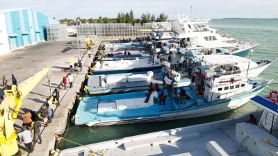 މަހަށް ފައިސާ ނުލިބޭތީ މަސްވެރިން އަދިވެސް އިހުތިޖާޖުގައި