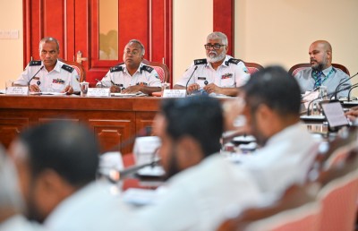 ކޮންޓެއިނާ ސްކޭން ކުރަން ފެށުމުން ރަނގަޅު ވިޔަފާރިވެރިން ސާފުވާނެ: ކަސްޓަމްސް