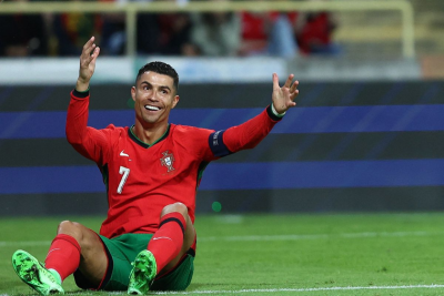 ޔޫރޯގެ އެންމެ ވިޔާނުދާ ކުޅުންތެރިންގެ ލިސްޓުގައި ރޮނާލްޑޯ