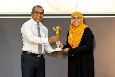 އަތުލިޔުމުގެ މުބާރާތުގެ ވަނަތައް ސަލާހުއްދީން ސްކޫލަށާއި ޖޭއެސްސީއަށް