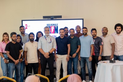 އެލީޓް ރަނާސްގެ 'ހުޅުމާލެ ރަން'ގެ އެވޯޑު ދިނުމުގެ ހަފުލާ ބާއްވައިފި