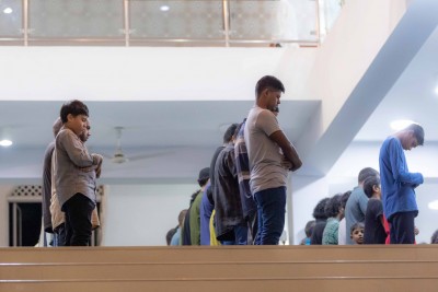 ގިނަ މީހުން ދީނާ ދުރަށް ދަނީ ޞައްޙަ މައުލޫމާތު ނުލިބޭތީ: ޚުތުބާ