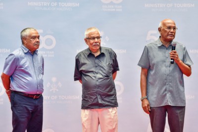 ފަތުރުވެރިކަން ކުރިއަރުވަން ހަވާލުވާންވީ އާ ޖީލު، ނަމަވެސް ބާނީން އެކަހެރިކުރެވޭކަށް ނެތް