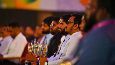 މި އަހަރުގެ ޒުވާނުންގެ އެވޯޑް ޖަލްސާ ވެސް ފަސްކޮށްފި