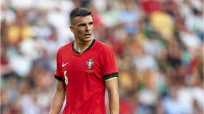 ޕައުލީނިއާ ބަޔާންއަށް ސޮއިކޮށްފި