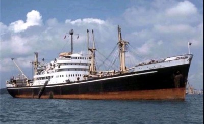 ދިވެހިންގެ އިގްތިސާދު ސިންދަފާތުކުރުމުގެ ވާހަކައިގެ ތެރެއިން ޝިޕިންގ!