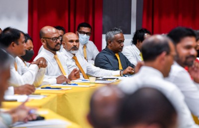 އެމްޑީޕީގެ ޗެއާޕާސަންގެ ޒިންމާ ހަވާލުކުރާނެ ބޭފުޅަކު ކަނޑައެޅުން ގައުމީ މަޖިލިހަށް ދޫކޮށްލަނީ