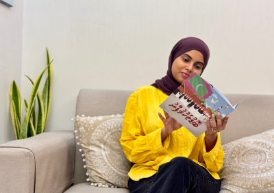 ކުޑަކުދިންނަށް ނިޔާޒާ ކިޔައި މިދެނީ ބޮޑުތަކުރުފާނު ވާހަކަ