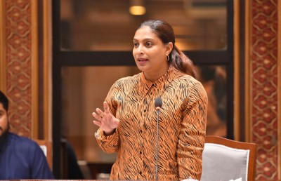 ކުރީގެ އެޑިއުކޭޝަން މިނިސްޓަރުގެ ރަސްމީ އީމެއިލްތަކެއް ޑިލީޓްކުރި މައްސަލައެއް ފުލުހުން ބަލަނީ