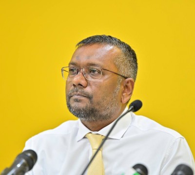 ދަރަނި ދައްކަން ޕްލޭނެއް ނެތި، ބޭރު މީހުންނަށް ބިން ވިއްކަން އުޅޭކަމުގެ ތުހުމަތާ އެކު ފައްޔާޒްގެ ކަންބޮޑުވުން