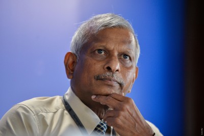 ގަވަރުނަރު ހާޝިމް ވަކިކުރަން މަޖިލީހުން ރައީސަށް ލަފާދީފި