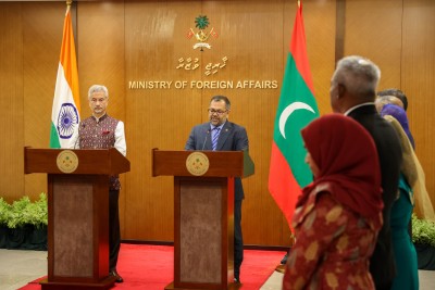 އިންޑިއާއިން ދޭ އެހީގެ ސަބަބުން ރާއްޖޭގެ ތަރައްގީއަށް ކުރާ ހެޔޮ އަސަރު ބޮޑު: ޒަމީރު