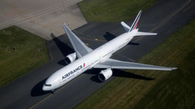 އެއާ ފްރާންސާއި ޓްރާންސްއޭވިއާއިން ބެއިރޫތުގެ ދަތުރުތައް އަންގާރަ ދުވަހުގެ ނިޔަލަށް މެދުކަނޑައިލައިފި