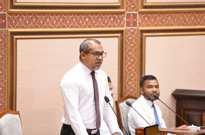 ސިއްހީ ކަންކަމަށް 300 މިލިއަނެއްހާ ރުފިޔާ އެސްޓީއޯއަށް ދައްކަންޖެހޭ: ޚަލީލު