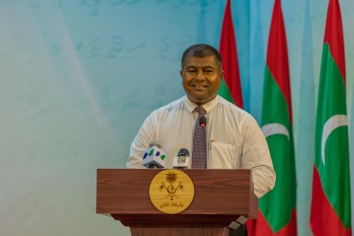 ދިވެހީން ވަކިވަކިވެ ބައިބައިވާން ޖެހޭ ސަބަބެއް ނެތް: އާދަމް ނަސީރު