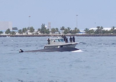 ރާޅުގަނޑު ސަރަހައްދަށް ލޯންޗެއް ބަންޑުން ޖަހާލައިފި