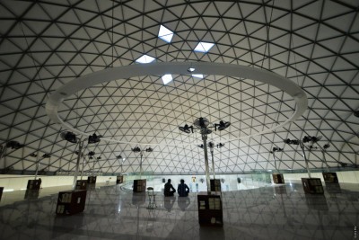 މިސްކިތެއް ތެރޭ ތިބި އަންހެނުންތަކަކަށް ޖިންސީ ގުނަވަން ދެއްކި މީހަކު ހައްޔަރުކޮށްފި