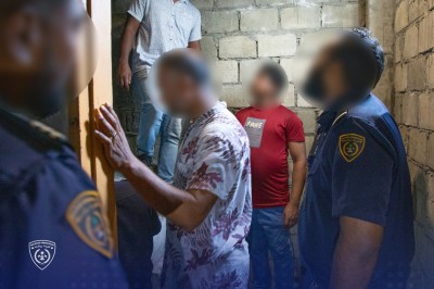 އާންމުންގެ ކަންބޮޑުވުމާއެކު ބަލައިފާސްކުރި ގަރާޖަކުން ދެ ބިދޭސީން ހައްޔަރުކޮށްފި