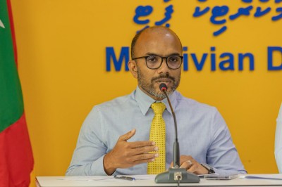 ސަރުކާރުގެ އަމަލާ ހެދި ބީއެމްއެލްއާއި މާލީ ނިޒާމުގެ އިތުބާރު ގެއްލޭނެ: އަމީރު