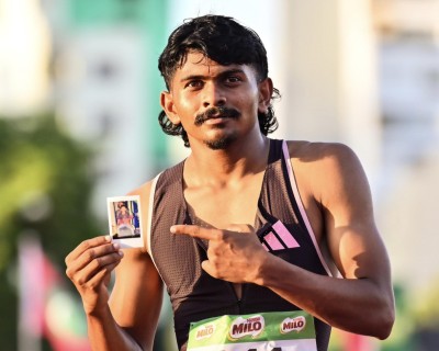 ސާއިދު ބަލިކޮށް އިބާދުއްﷲ ގައުމީ މުބާރާތުގެ 100 މީޓަރު ދުވުމުން ރަން މެޑަލް ހޯދައިފި