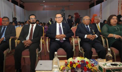 އުމްރާނީ ތަރައްގީ ގެނައުމަށް، އެ ދާއިރާއިން އުނގެނުމަށް އާދަމް ޝަރީފް އެދިވަޑައިގެންފި