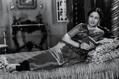 މީނާ ކުމާރީގެ ލޯބީގެ ހަޔާތަށް ފިލްމެއް އުފައްދަނީ