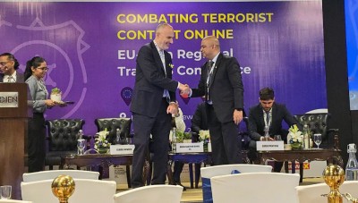 އޮންލައިން ޓެރަރިޒަމް ހުއްޓުވުމާ ބެހޭ ސަރަހައްދީ ކޮންފަރެންސްގައި ފުލުހުންގެ ބައިވެރިވެއްޖެ