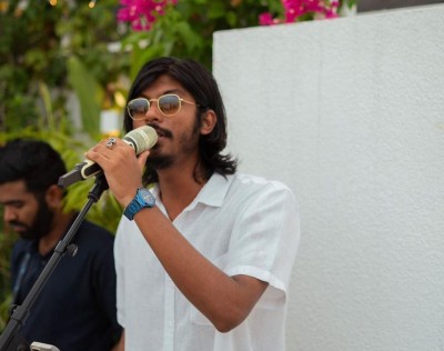 ޝަލަބީގެ ސާހިބާ އަޑުއަހާލައިފިންތަ؟