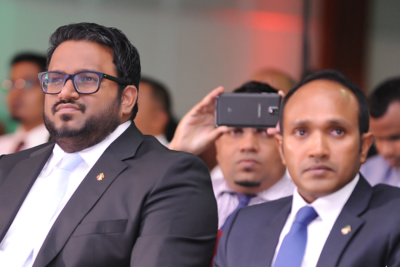 އަދީބު، ޖަމީލަށް: މަޝްހޫރުވާން އަޅުގަނޑުގެ ނަން ބޭނުން ނުކުރޭ