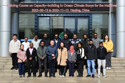 އޮޕް-އެޑް: ޗައިނާގެ ތަޖުރިބާއިން ކޮންމެ ދިމާއަކުން ތަރައްގީއާއި ކުރިއެރުން