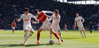 އާސެނަލް އާއި ސްޕާސްގެ ކުރިމަތިލުން އާސެނަލުން ކާމިޔާބު ކޮށްފި