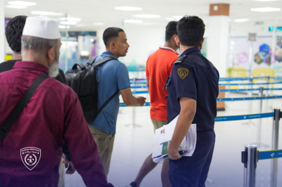 އިމިގްރޭޝަނުން އިތުރު 30 ބިދޭސީން ޑީޕޯޓްކޮށް، 21 ބިދޭސީން ބެލުމުގެ ދަށަށް