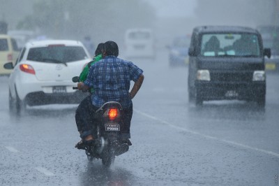 ސްކޫލުތައް ހުޅުވޭ ދުވަހާ ދިމާކޮށް، އަނެއްކާ ވެސް މޫސުން ގޯސްވެއްޖެ