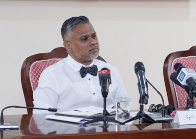 ކުރިމަތިލީ ރައީސްގެ އެދުމަކަށް ނޫން، ޒިންމާ އަދާކުރާއިރު މޫނަކަށް ނުބަލާނަން: އައްބާސް