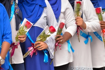 ކޮލަމް: ޓީޗަރުންގެ ދުވަސް ފާހަގަ ކުރުމުގެ އުޞޫލު ޓީޗަރުން ބަލައިގަންނާނީ ކިހިނެއް؟