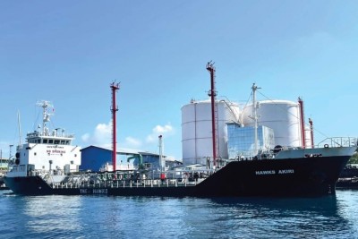 ވަގަށް ސިނގިރޭޓު އެތެރެކުރަން އުޅުނު މުވައްޒަފުން ސަސްޕެންޑުކޮށްފިން: ހޯކްސް