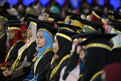 ރާއްޖޭގައި ޑޮކްޓަރުކަން ކިޔެވި ފުރަތަމަ 21 ދަރިވަރުން ދަސްވެނިވެއްޖެ