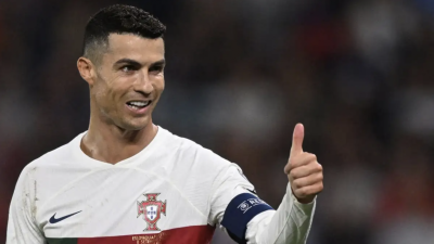 ޕޯޗުގަލްއިން ޕޮލެންޑް ބަލިކޮށްފި