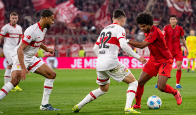 ކޭންގެ ހެޓްރިކާއެކު ބަޔޭންއިން ސްޓުޓްގާޓް ބަލިކޮށްފި