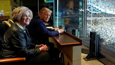 ޓްރަމްޕްގެ ސަރުކާރުގެ ފުރަތަމަ މަގާމު އަންހެނަކަށް