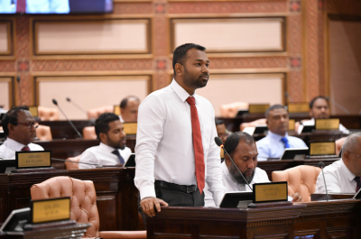 އިޒްރޭލު ޕާސްޕޯޓު މަނާނުކުރުން ލަސްކުރަނީ ސަރުކާރު ''ފިނޑިކަމުން'': މީކާއިލް