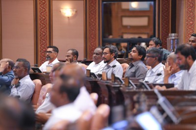 މިދިޔަ އަންގާރަ ދުވަހު ފެށި ބަޖެޓު ބަހުސް ނިންމާލައިފި