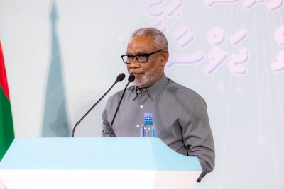 ރައްޔިތުން ނުރުހޭނަމަ މެންބަރުން މަގާމުން ދުރުކުރެވޭ ގޮތެއް އޮންނަންޖެހޭ: އަބްދުއްރަޙީމް