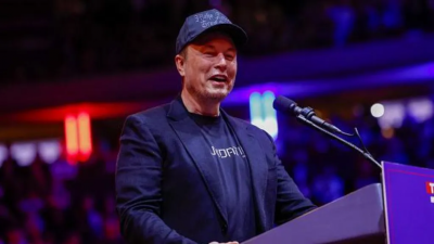 މަސްކް، ވޯޓުލާ މީހުންނަށް އެއް މިލިއަން ޑޮލަރު ދިނުމުގައި މައްސަލައެއް ނެތް: ކޯޓް