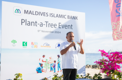 ފަސްމިލިއަން ގަސް މަޝްރޫއު، އެމްއައިބީން 1000 ގަސް އިންދައިފި