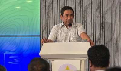 ޒުވާނުންނަށް 'ވާނުވާ' ޖަހަނީ ވެރިކަން ވައްޓާލައިފާނެތީ: ޔާމީން