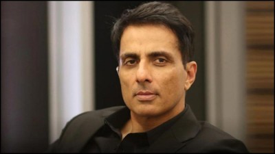 ސޯނޫ ބުނީ ސިޔާސީ ދާއިރާއާ ނުގުޅޭނަމޭ، ބޭނުމެއް ވެސް ނޫނޭ