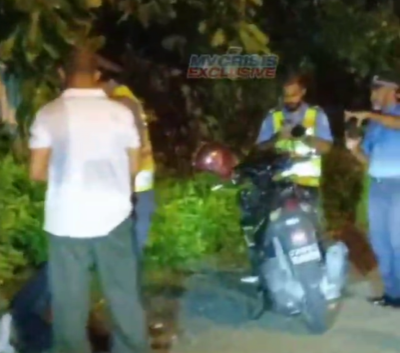 އެއާޕޯޓު ހައިވޭގައި އެމްއެންޑީއެފް ވެހިކަލަކާއި ސައިކަލެއް ޖެހި އެކްސިޑެންޓެއް ހިނގައިފި