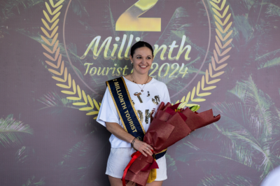 ފަތުރުވެރިކަމުގެ ތާރީޚީ ރިކޯޑެއް؛ އަހަރުގެ 2 މިލިއަންވަނަ ފަތުރުވެރިޔާ އަތުވެއްޖެ
