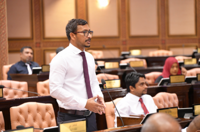 މަގުމަތިން ސަރުކާރު ވައްޓާލަން އުޅޭކަމުގެ ތުހުމަތު އެމްޑީޕީއަށްކޮށް ފަލާހުގެ ނުރުހުން